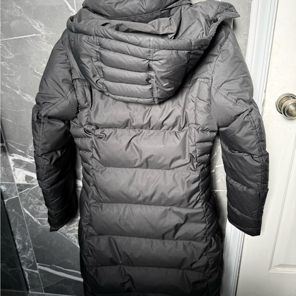 Patagonia Down With It Parka - Picture 4 of 7